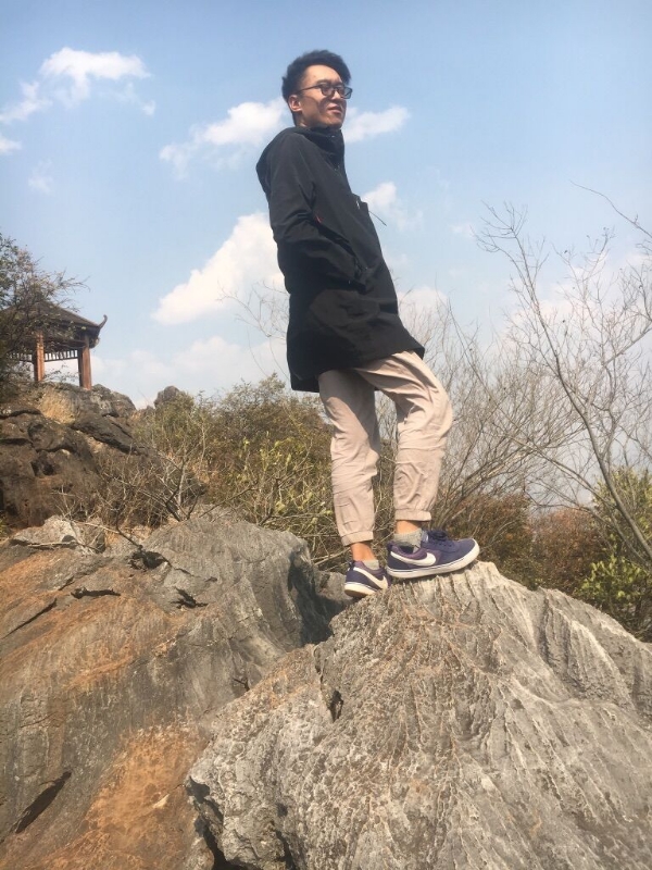 雨夜寻知己的第一张照片--富民闪婚服务中心
